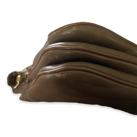 Etienne‎ Aigner Taupe Brown Shoulder Bag Accordian Purse Lots of Pockets - Picture 9 of 9